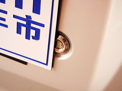 2012款 1.3L 手动 超值版