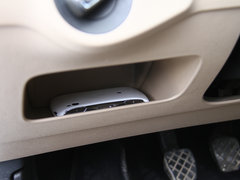 2013款 1.6L 自动 舒适型