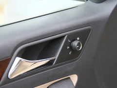 2013款 1.6L 自动 舒适型