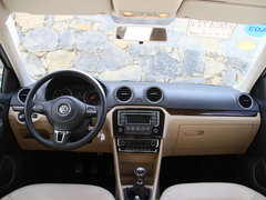 2013款 1.6L 自动 舒适型