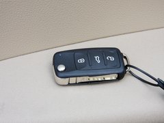 2013款 1.6L 自动 舒适型
