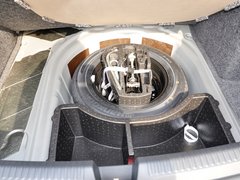 2013款 1.6L 自动 舒适型