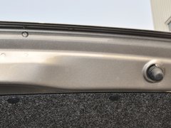 2013款 1.6L 自动 舒适型