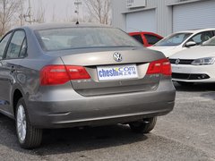 2013款 1.6L 自动 舒适型
