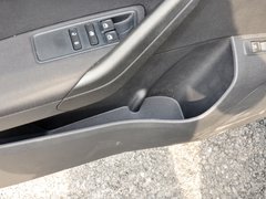2013款 1.6L 自动 舒适型