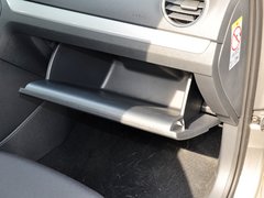 2013款 1.6L 自动 舒适型