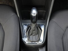2013款 1.6L 自动 舒适型