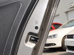 2013款 1.6L 自动 舒适型