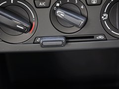 2013款 1.6L 自动 舒适型