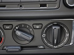 2013款 1.6L 自动 舒适型