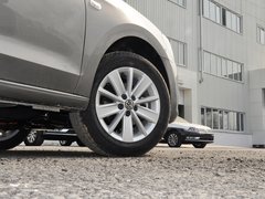 2013款 1.6L 自动 舒适型