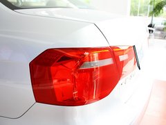 2013款 1.6L 自动 舒适型
