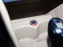 2013款 1.6L 自动 舒适型