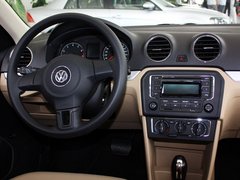 2013款 1.6L 自动 舒适型