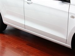 2013款 1.6L 自动 舒适型