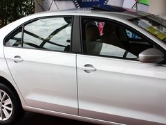 2013款 1.6L 自动 舒适型