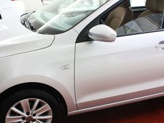 2013款 1.6L 自动 舒适型