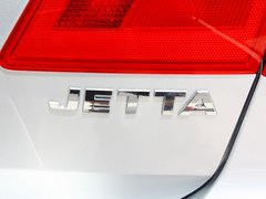 2013款 1.6L 自动 舒适型