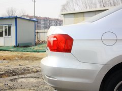 2013款 1.6L 手动 豪华型