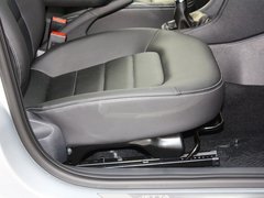 2013款 1.6L 手动 豪华型