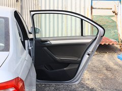 2013款 1.6L 手动 豪华型