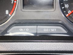 2013款 1.6L 手动 豪华型