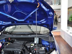 2013款 1.6L 自动 豪华型