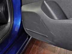 2013款 1.6L 自动 豪华型