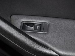 2013款 1.6L 自动 豪华型