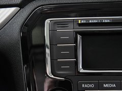 2013款 1.6L 自动 豪华型
