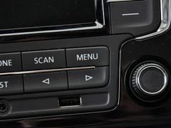 2013款 1.6L 自动 豪华型