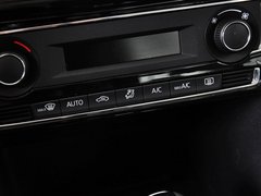 2013款 1.6L 自动 豪华型
