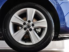 2013款 1.6L 自动 豪华型