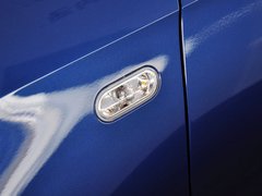 2013款 1.6L 自动 豪华型