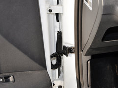 2013款 1.6L 自动 豪华型