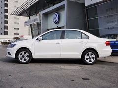 2013款 1.6L 自动 豪华型