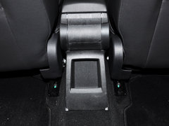 2013款 1.6L 自动 豪华型