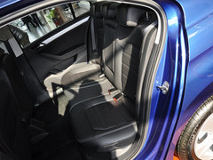 2013款 1.6L 自动 豪华型