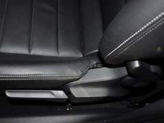 2013款 1.6L 自动 豪华型