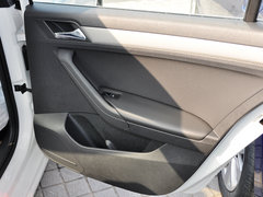 2013款 1.6L 自动 豪华型