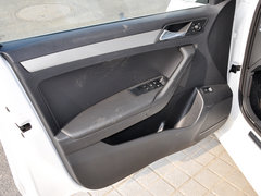 2013款 1.6L 自动 豪华型