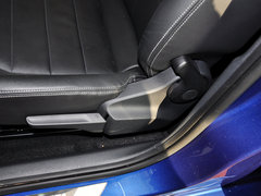2013款 1.6L 自动 豪华型