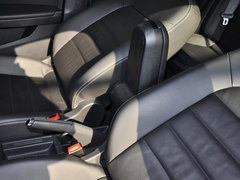 2013款 1.6L 自动 豪华型