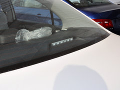 2013款 1.6L 自动 豪华型