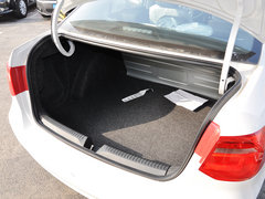 2013款 1.6L 自动 豪华型