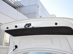 2013款 1.6L 自动 豪华型