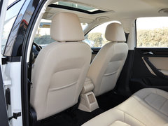 2013款 1.6L 自动 豪华型