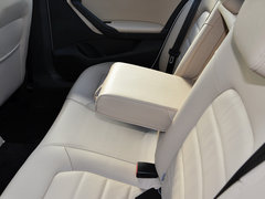 2013款 1.6L 自动 豪华型