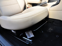 2013款 1.6L 自动 豪华型