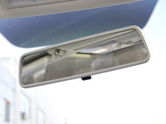 2013款 1.6L 自动 豪华型